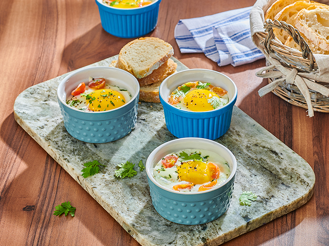 Creamy Baked Eggs with Tomatoes