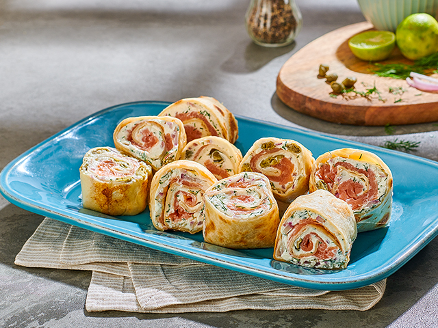 Smoked Salmon and Cream Cheese Pinwheel Rolls