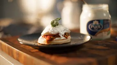 Breakfast puck