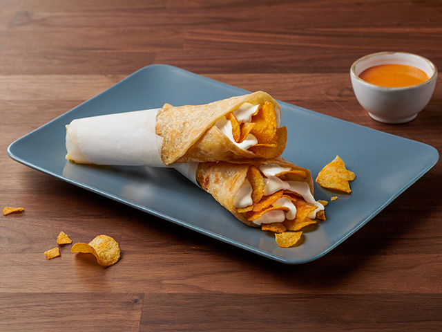 Paratha Sandwich with Chips