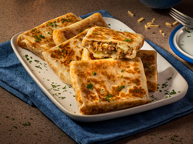 Beef Mutabbaq with Cheese