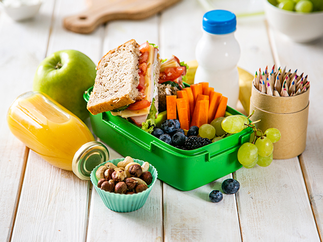 5 tips to make lunchbox more enjoyable for your kids!
