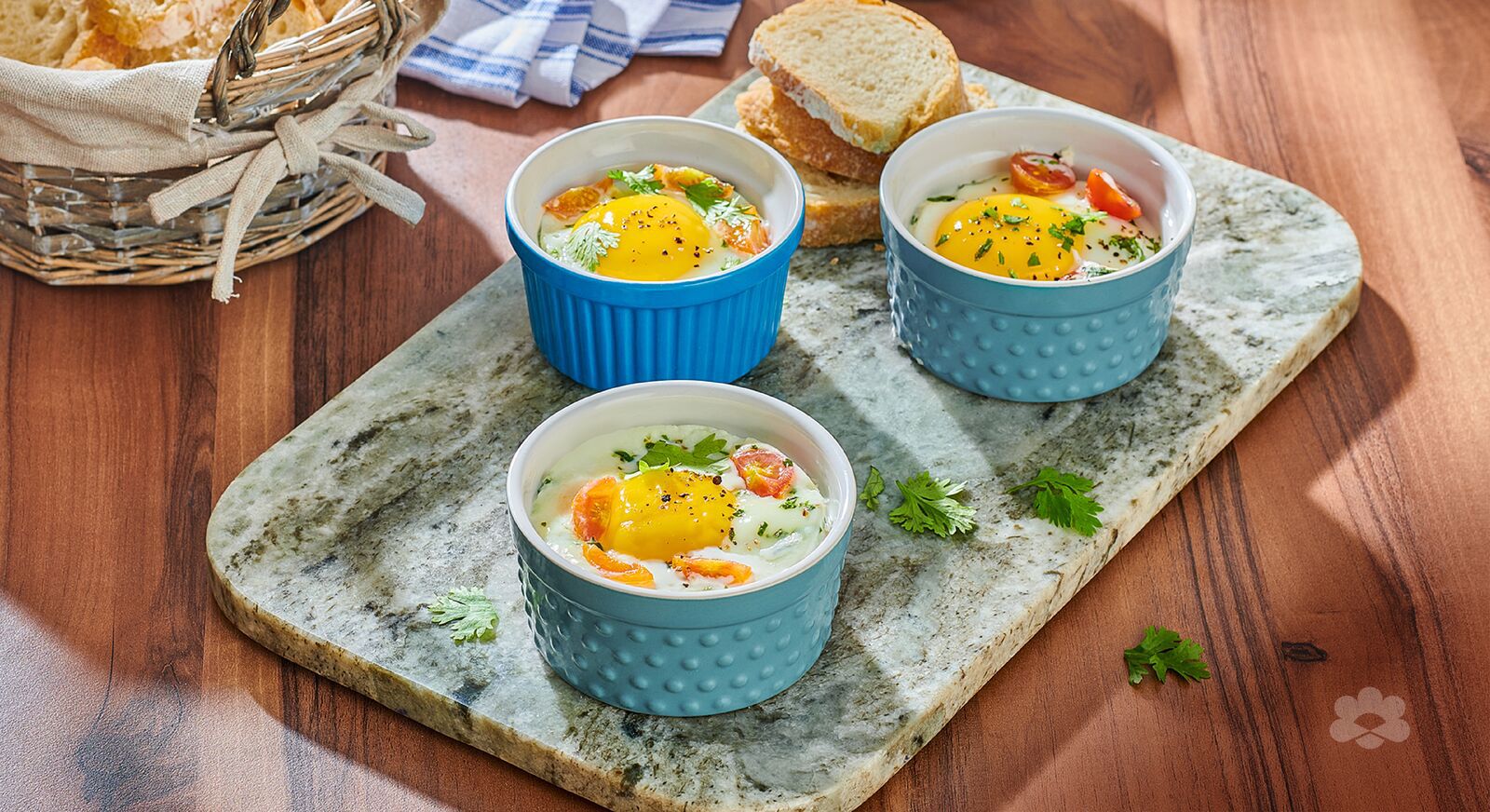 Creamy Baked Eggs with Tomatoes