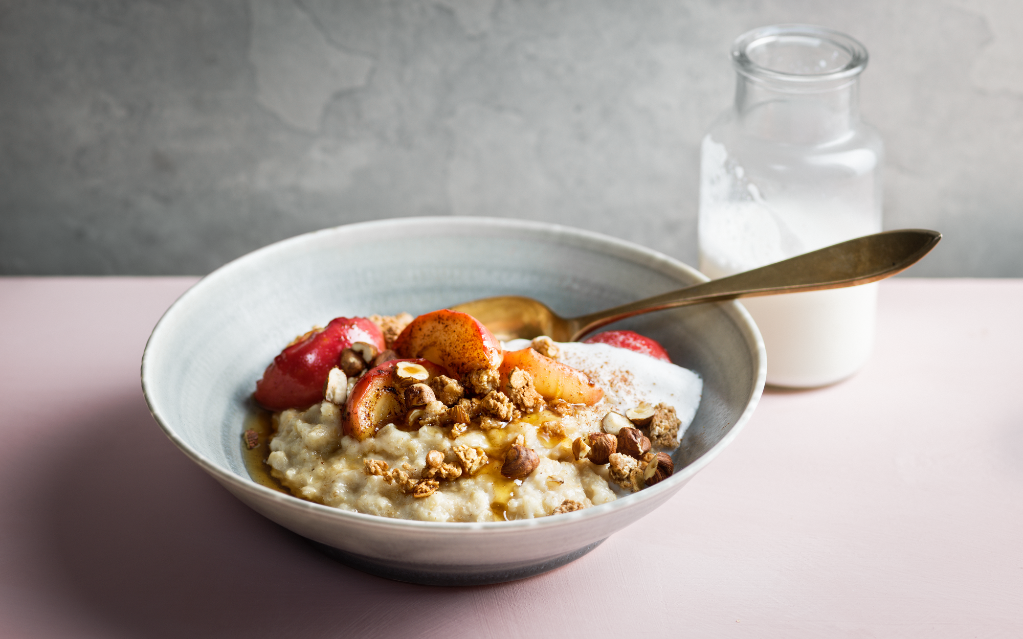 Apple cinnamon oatmeal 